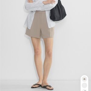 Aritzia Effortless Shorts